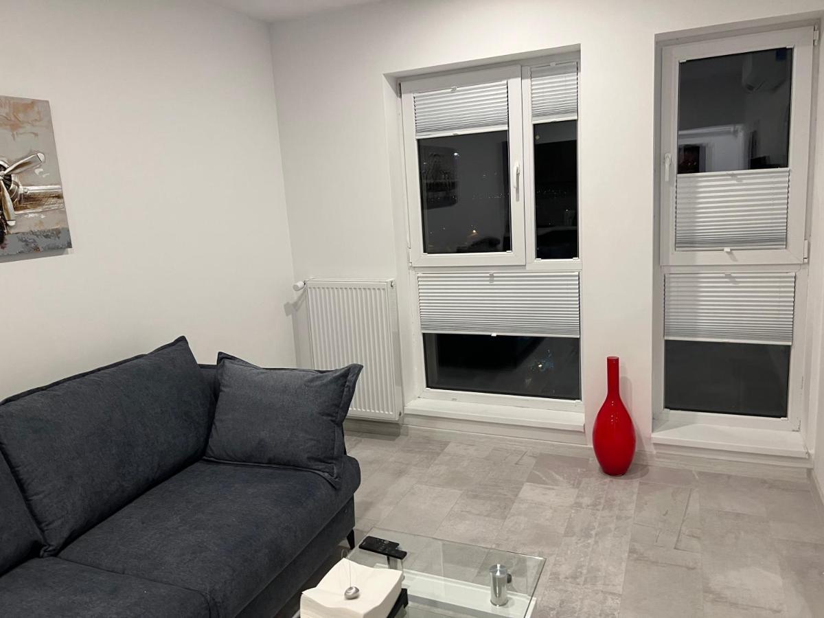 Fancy Penthouse Studio With Lakeview W10 Bukarest Kültér fotó