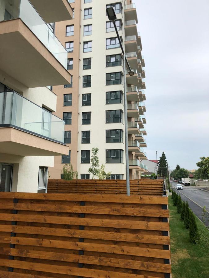 Fancy Penthouse Studio With Lakeview W10 Bukarest Kültér fotó