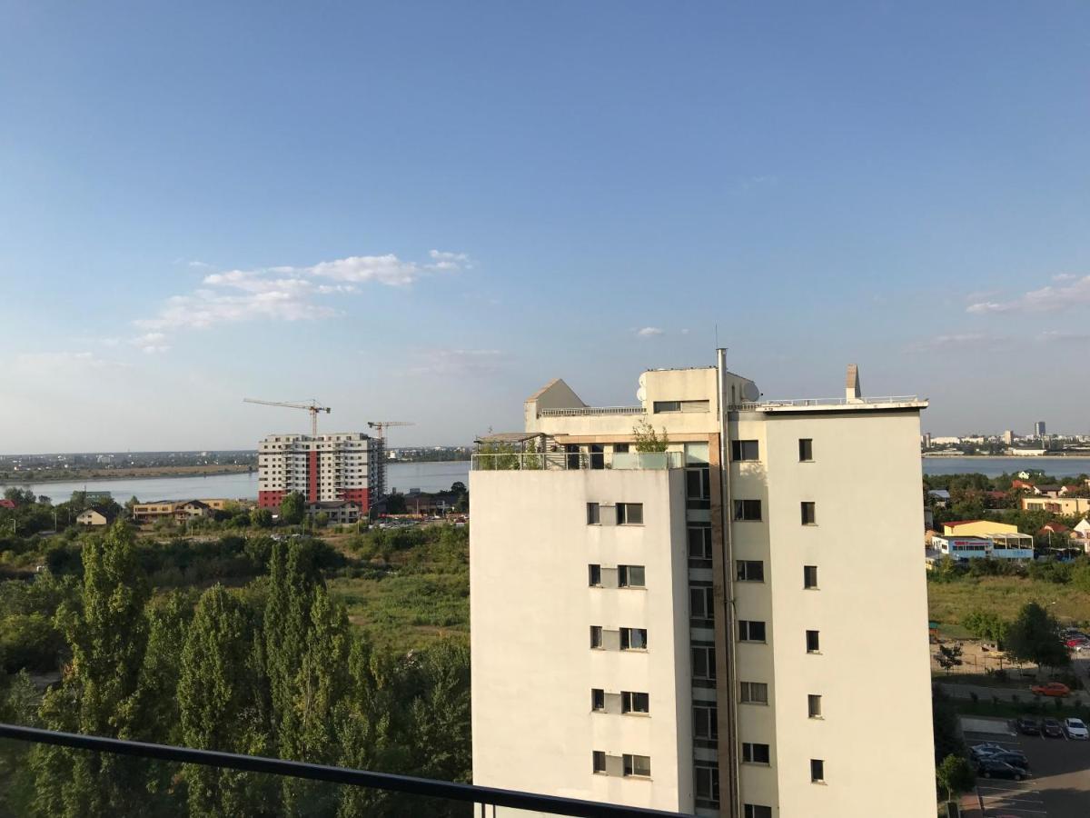 Fancy Penthouse Studio With Lakeview W10 Bukarest Kültér fotó