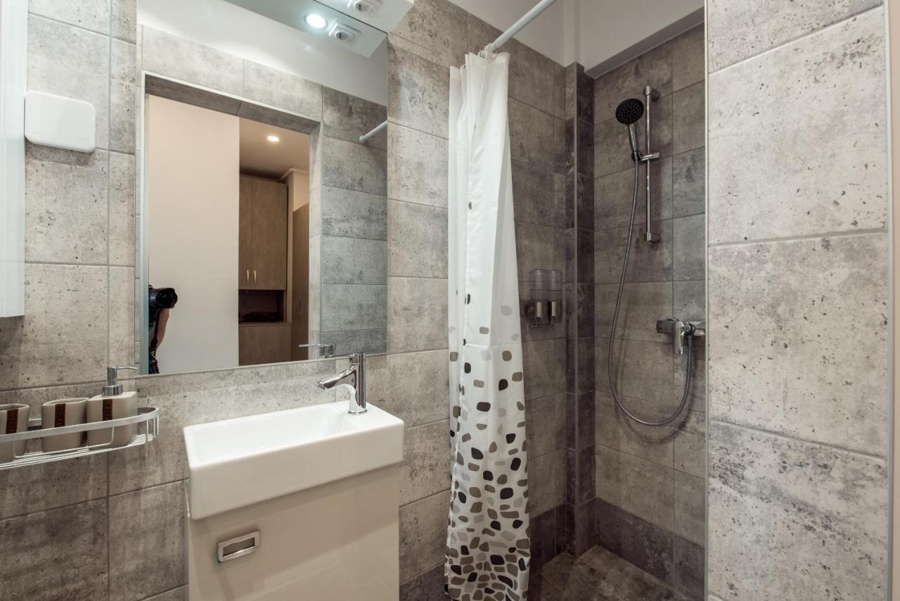 Fancy Penthouse Studio With Lakeview W10 Bukarest Kültér fotó